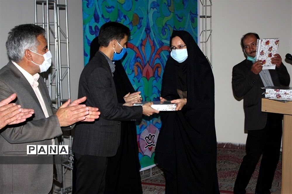 همایش مربیان ومعاونان پرورشی ابرکوه