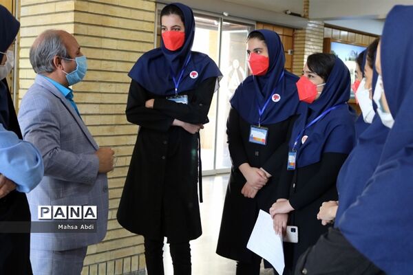برگزاری مرحله نهایی نخستین دوره مسابقات مناظره دانش‌آموزی فارس