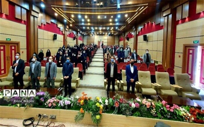 بزرگداشت هفته امور تربیتی در ناحیه یک بهارستان