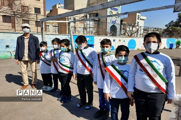 آیین جشن نیکوکاری در دبستان فرهنگ منطقه ۱۳