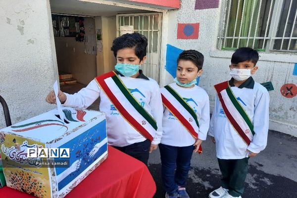 آیین جشن نیکوکاری در دبستان فرهنگ منطقه ۱۳