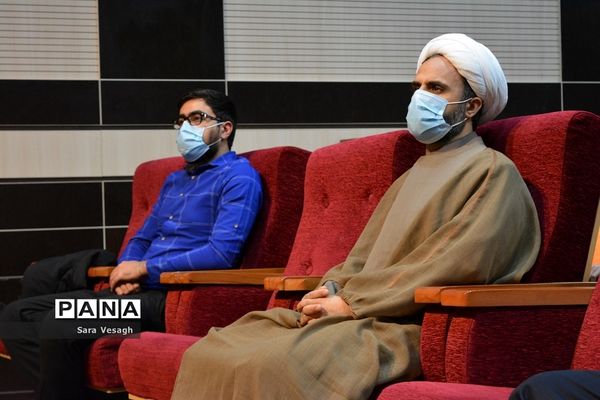 ویژه برنامه عطر عاشقی دانش آموزان مکلف پسر در شهرستان شهریار