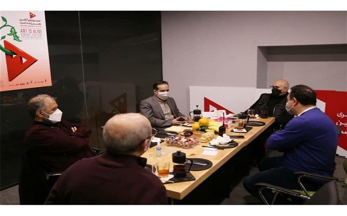 بازدید «حسین انتظامی» رئیس سازمان سینمایی از جشنواره «هنر زنده است»