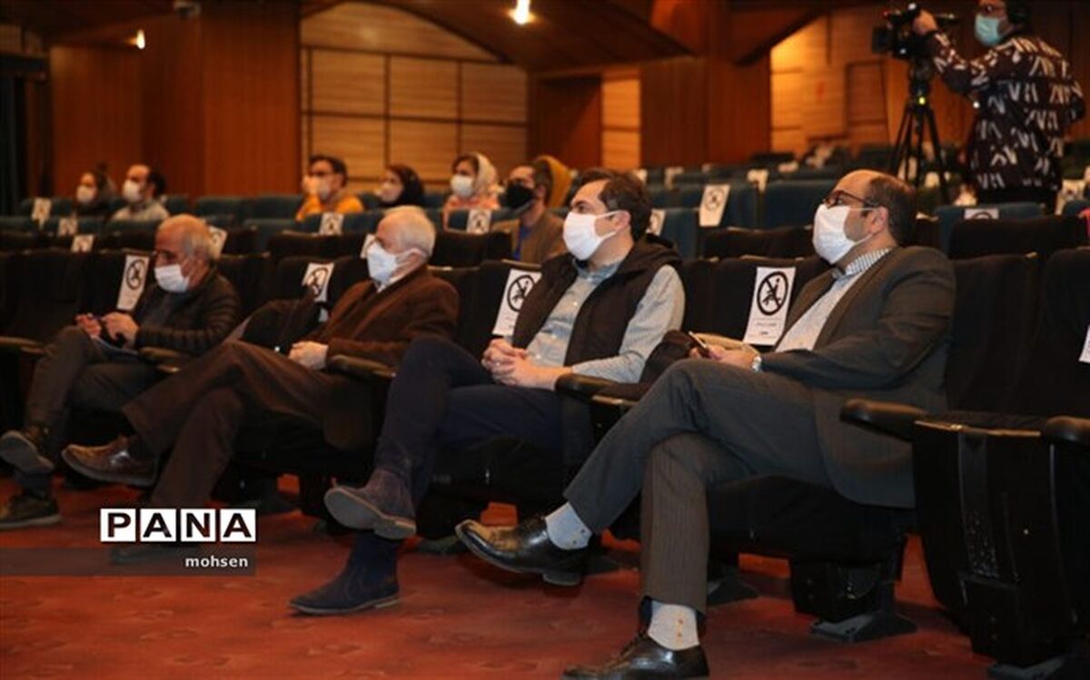حضور فیلم «18 سالگی»ساخته  دانش آموز فریمانی در بین سه فیلم برتر جشنواره ملی «کرونا و من»