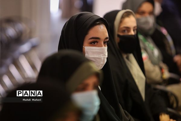 نشست هم‌اندیشی توجیهی مجامع اعضا و مربیان بازمهندسی تشکیلات پیشتازان