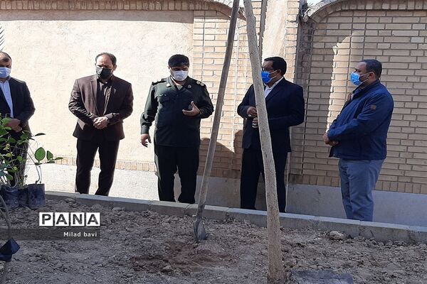 برگزاری آیین درختکاری در آموزش و پرورش کارون