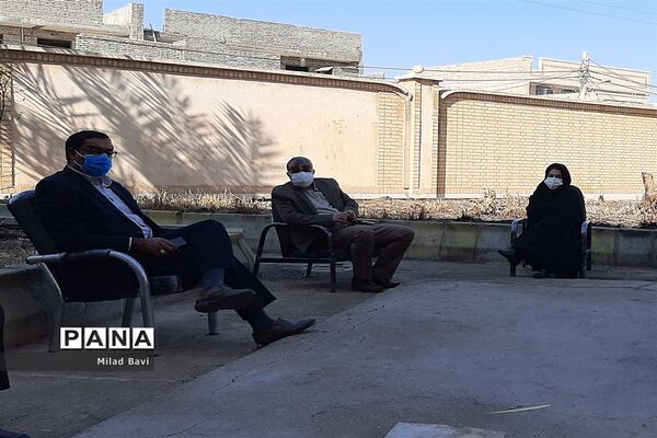 برگزاری اولین جلسه قرارگاه فرهنگی مقابله با کرونا در آموزش و پرورش کارون