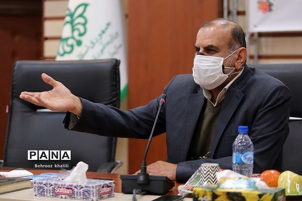 نشست قطبی تبیین باز مهندسی تشکیلات دانش‌آموزی پیشتازان