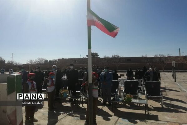 افتتاح اولین مرکز نیکوکاری دانش آموزی درشهرستان درمیان  استان خراسان جنوبی