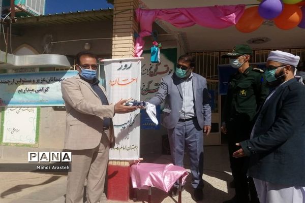 افتتاح اولین مرکز نیکوکاری دانش آموزی درشهرستان درمیان  استان خراسان جنوبی