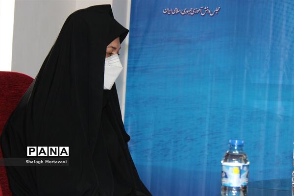 نشست  مدیرکل فرهنگی، هنری وزارت آموزش و پرورش با دانش‌‌آموزان خبرنگار مازندران