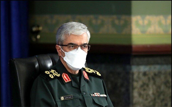 باقری: نیرو‌های مسلح کشور نیازمند دانش روز هستند