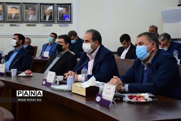 امضا تفاهم نامه سه جانبه شهرداری، آموزش و پرورش و انجمن حکمت در تبریز