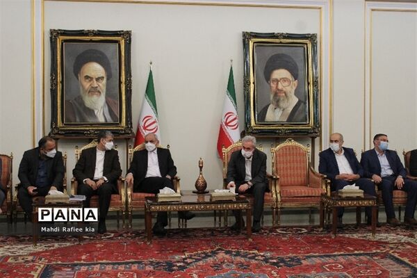 امضا تفاهم نامه سه جانبه شهرداری، آموزش و پرورش و انجمن حکمت در تبریز
