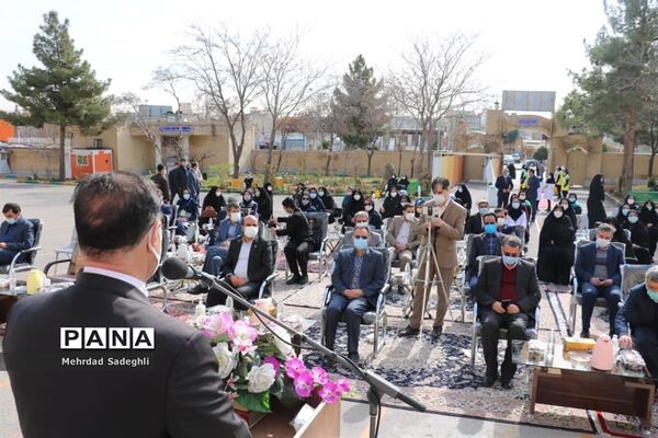 همایش استانی درختکاری توسط دانش آموزان ساعی در طرح ملی کوچ