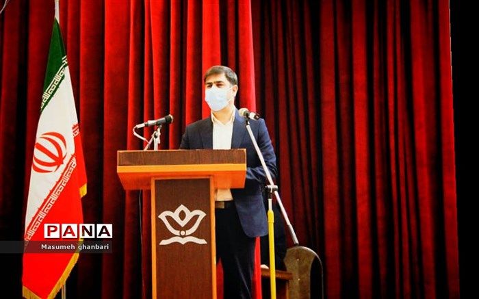 تجلیل از مشاوران تربیتی و تحصیلی  آموزش و پرورش ناحیه یک شهرری