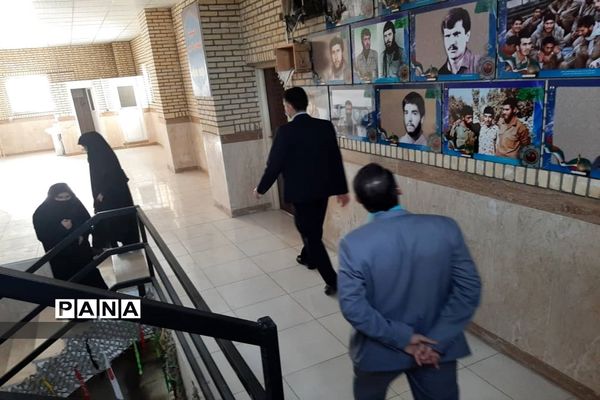 گلباران مزار شهدا و بازدید از موزه دفاع مقدس در ملارد