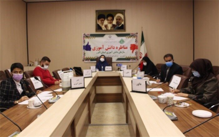 مناظرات دانش آموزی فرصتی برای توسعه فرهنگ گفت و گو است