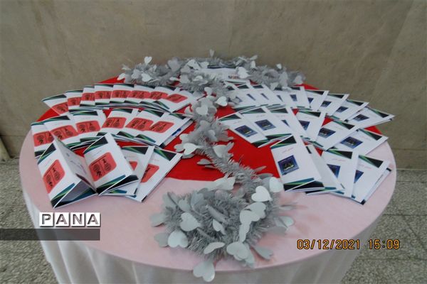 مراسم به ثمر رسیدن فعالیت های کانون یاریگران زندگی  منطقه یک