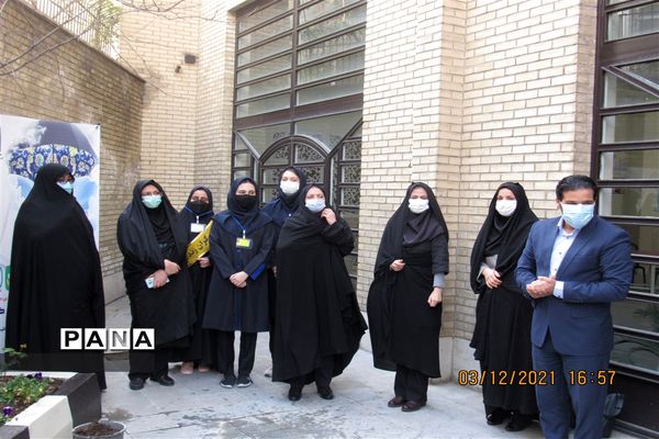 مراسم به ثمر رسیدن فعالیت های کانون یاریگران زندگی  منطقه یک