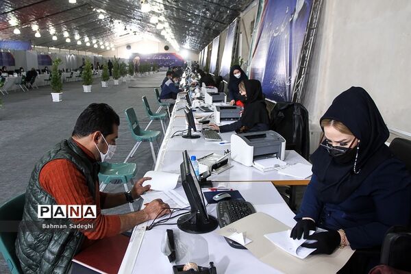 اولین روز ثبت نام داوطلبان انتخابات ششمین دوره شوراهای شهر