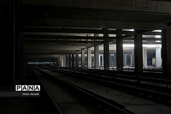 بازدید از نخستین پایانه زیر زمینی مترو