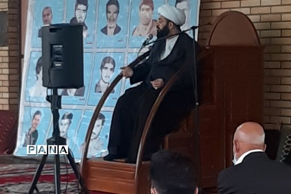 گرامیداشت روز شهید در مسجد ولیعصر(عج) بهشت‌زهرا تهران