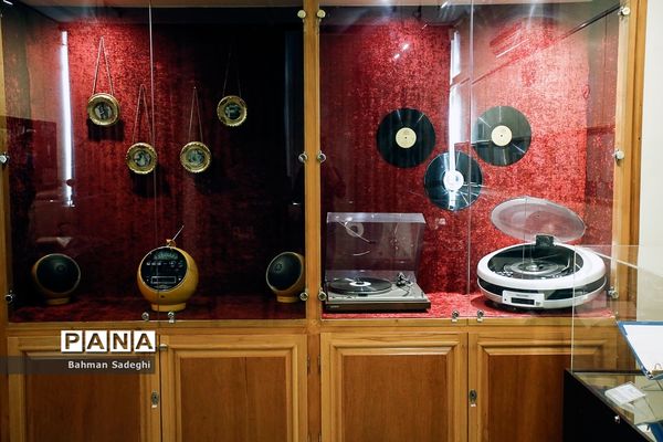 موزه آلبوم‌های سلطنتی و اسناد مجموعه فرهنگی تاریخی سعدآباد