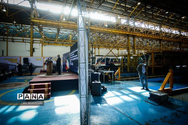 مراسم امضای تفاهم‌نامه بازسازی کامل ۳۱ رام قطار مترو تهران