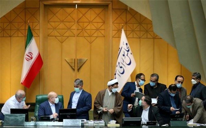 عوارض ورودی خودروهای سواری ۸۶ درصد ارزش گمرکی آن‌ها تعیین شد