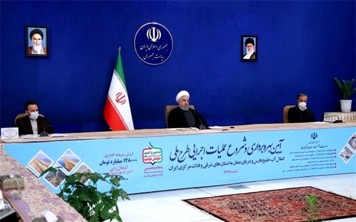 افتتاح طرح انتقال آب خلیج فارس و دریای عمان به 7 استان با فرمان رئیس‌جمهوری