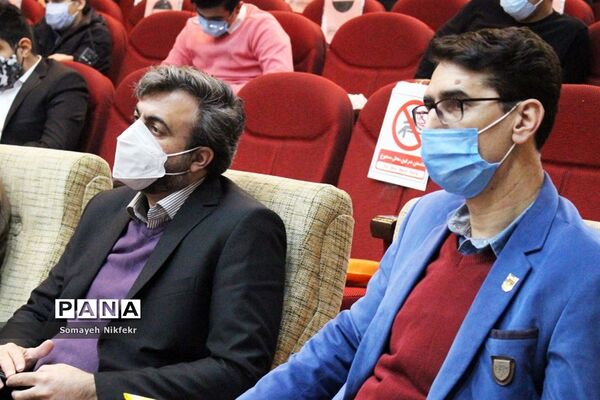 برگزاری مرحله نهایی مسابقه ملی مناظره دانش‌آموزی، در اداره‌کل شهرستان‌های استان تهران