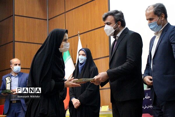 برگزاری مرحله نهایی مسابقه ملی مناظره دانش‌آموزی، در اداره‌کل شهرستان‌های استان تهران