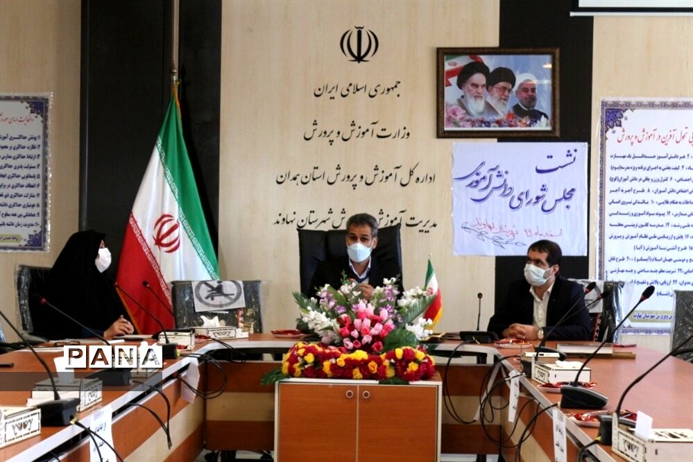 نشست مجلس دانش‌آموزی شهرستان نهاوند