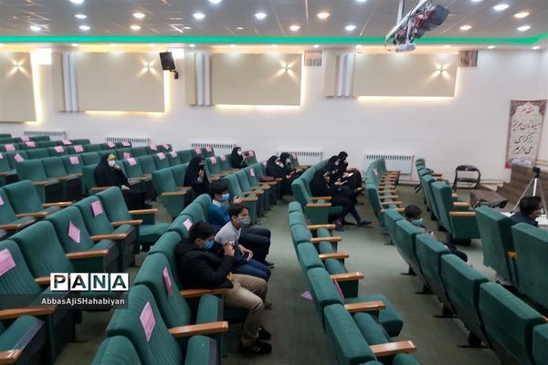 نشست خبری معاون پرورشی و تربیت بدنی کاشمر با خبرنگاران پانا