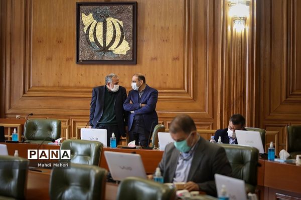 آخرین جلسه شورای شهر در سال99