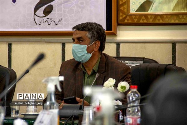 نشست نمایندگان مجلس دانش‌آموزی استان یزد