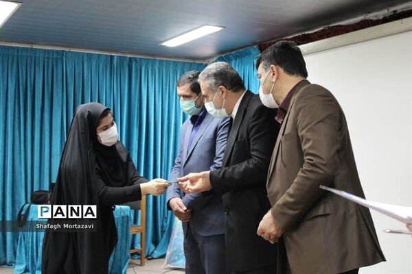 نشست هیات رئیسه و کمیته‌های مجلس دانش‌آموزی مازندران