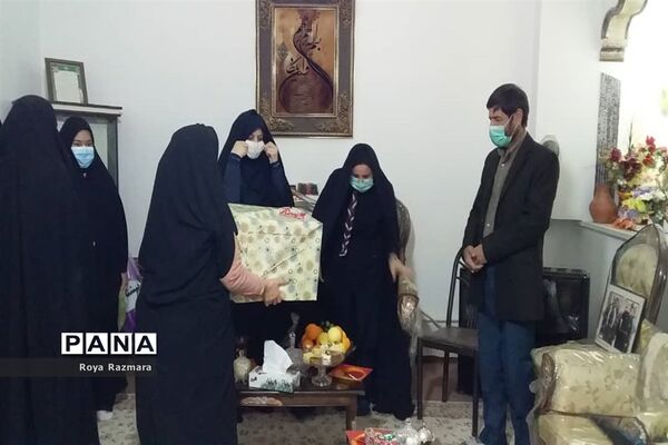 دیدار پیشتازان سازمان دانش آموزی درگز با پاسدار بازنشسته، جانبازغفار نیازی