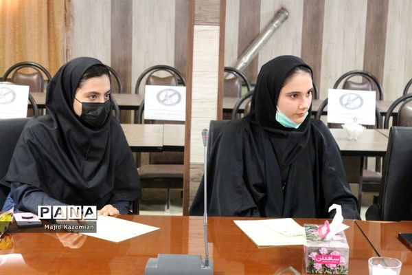 نشست مجلس دانش‌آموزی شهرستان رزن