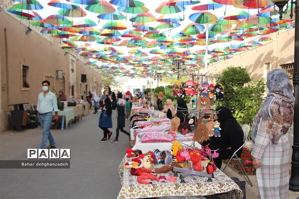 پیشواز کوچه مازاریهای یزد از بهار