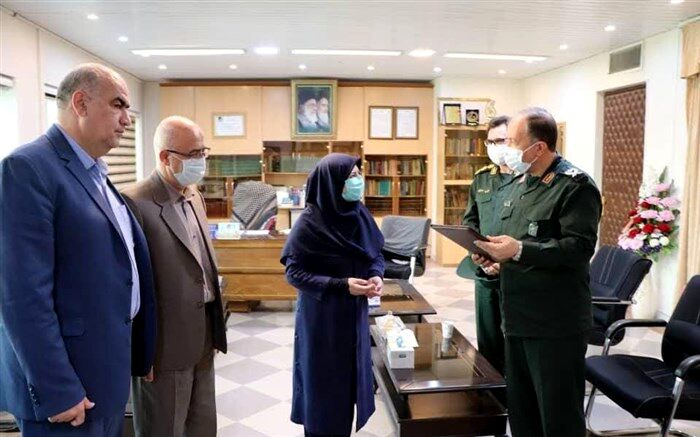 مدیر کل آموزش و پرورش آذربایجان غربی با فرمانده سپاه شهدا دیدار کرد
