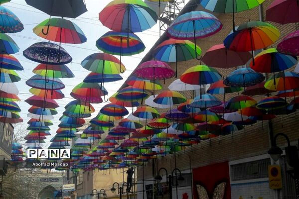 نشانه‌های نوروزی در کاشمر