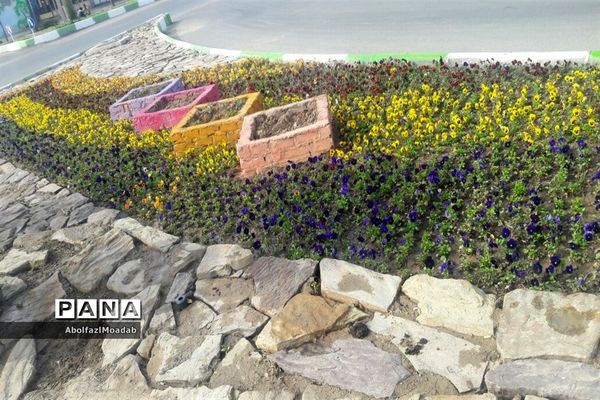 نشانه‌های نوروزی در کاشمر