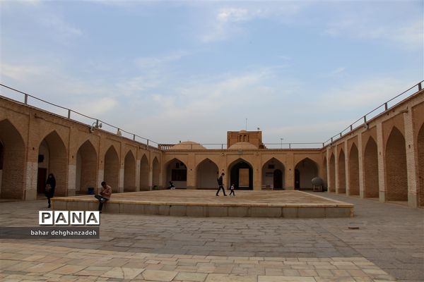 حال و هوای بافت جهانشهر یزد در ایام نوروز