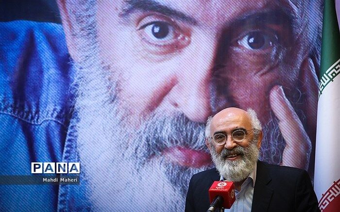 مردم عجله دارند، پس سراغ شبکه های اجتماعی رفته‌اند؛  اطلاعات درست به خطر افتاده‌اند