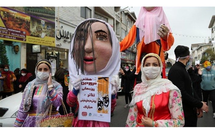 شادپیمایی هنرمندان تئاترعروسکی در انزلی