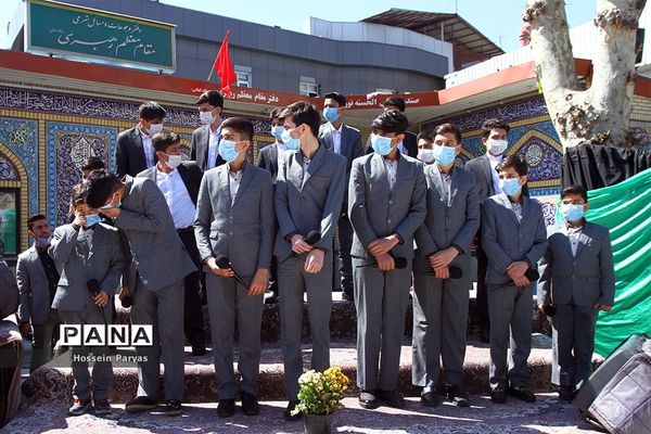 آیین افتتاحیه نخستین جشنواره ملی سرود آوای بی‌نشان‌ها