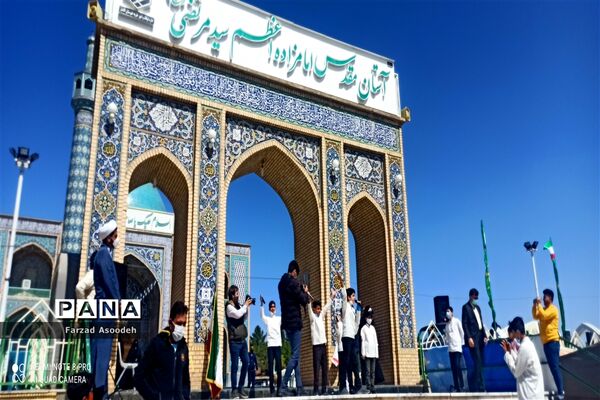 اجرای سرود توسط گروه بنیاد غدیر در اماکن مختلف کاشمر