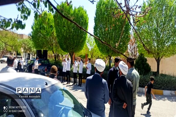 اجرای سرود توسط گروه بنیاد غدیر در اماکن مختلف کاشمر